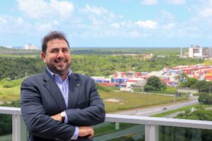 Gusmao-2022_2-300x200 Empresas já podem enviar propostas para indústria de H2V em Suape
