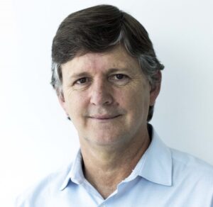 Alvaro-Samaniego-300x292-1 Cursos online sobre a crise climática chegam a 3.800 alunos