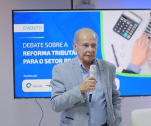 Jorge-Jatoba-Economista-socio-Ceplan-FOTO-Arthur-de-Souza-e1690277273136-300x250 Está nas mãos dos senadores, os ajustes para uma Reforma Tributária justa